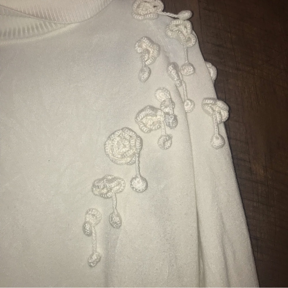 Oliver Turtle Neck Size Medium - image 3